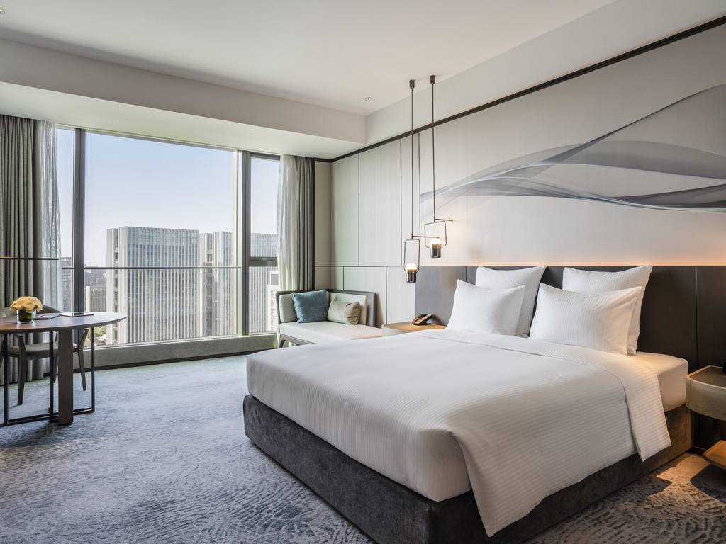 Pullman Pinghu Guestroom Custom Lighting Solution