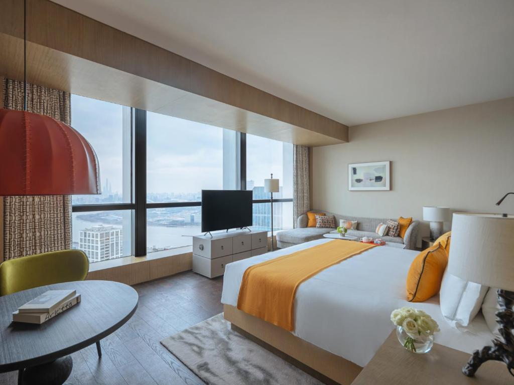 MGM Shanghai West Bund Custom Lighting Project